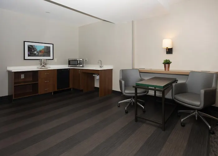 Holiday Inn Lancaster By Ihg